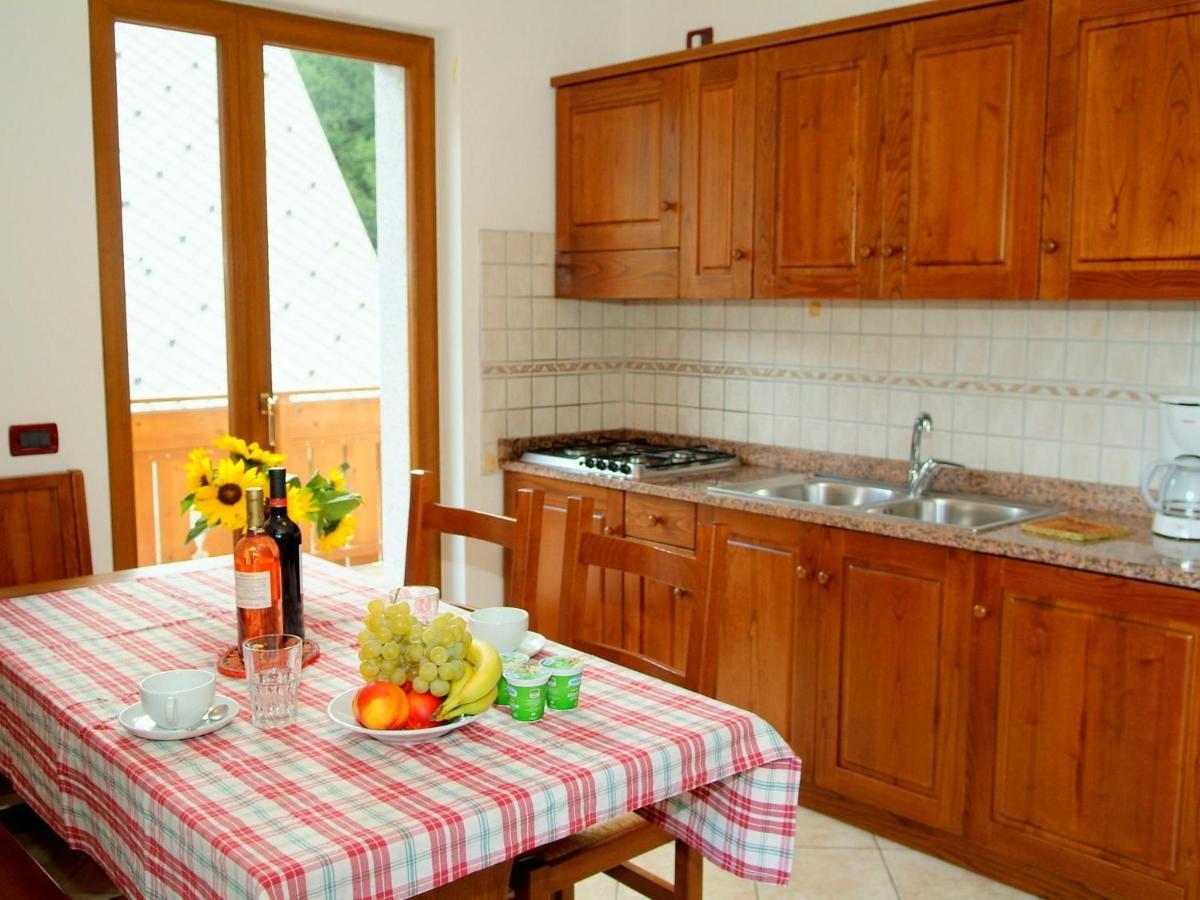 Belvilla By Oyo Villa Etti Bilo - Fronte Lago Molina di Ledro Exterior foto